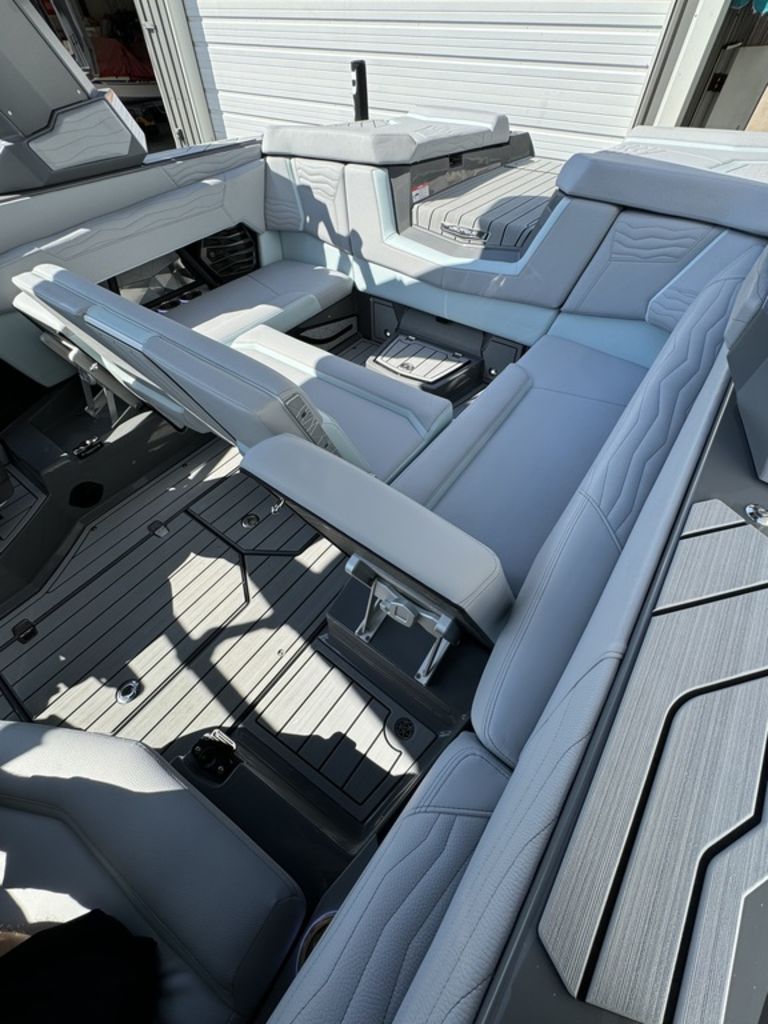 2025 Nautique Super Air Nautique G23 Icon