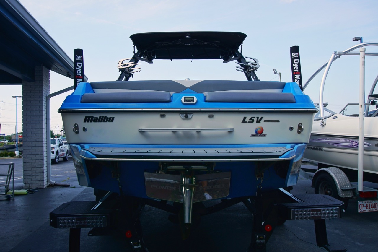 2017 Malibu Wakesetter 23 LSV