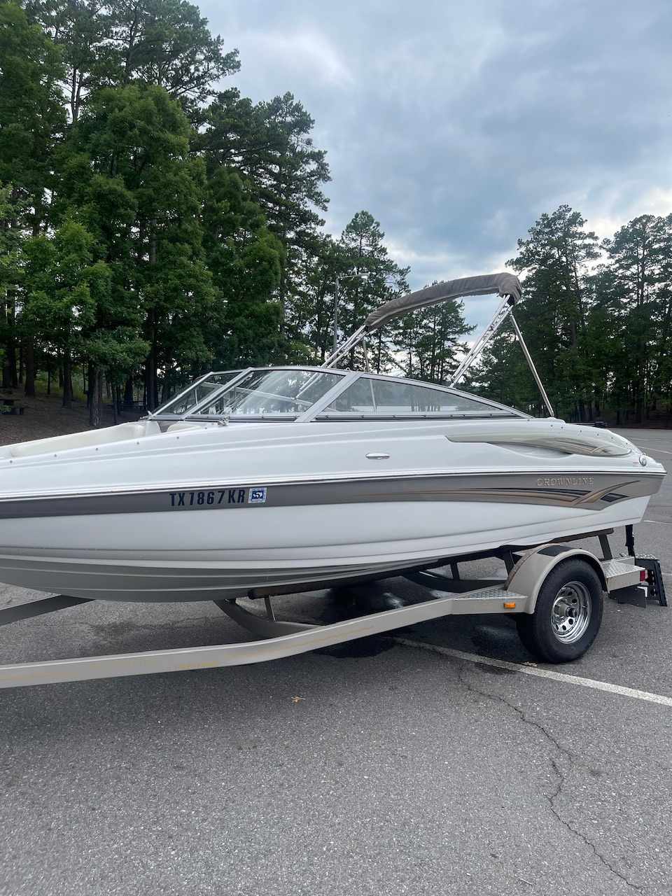 Crownline 19ss