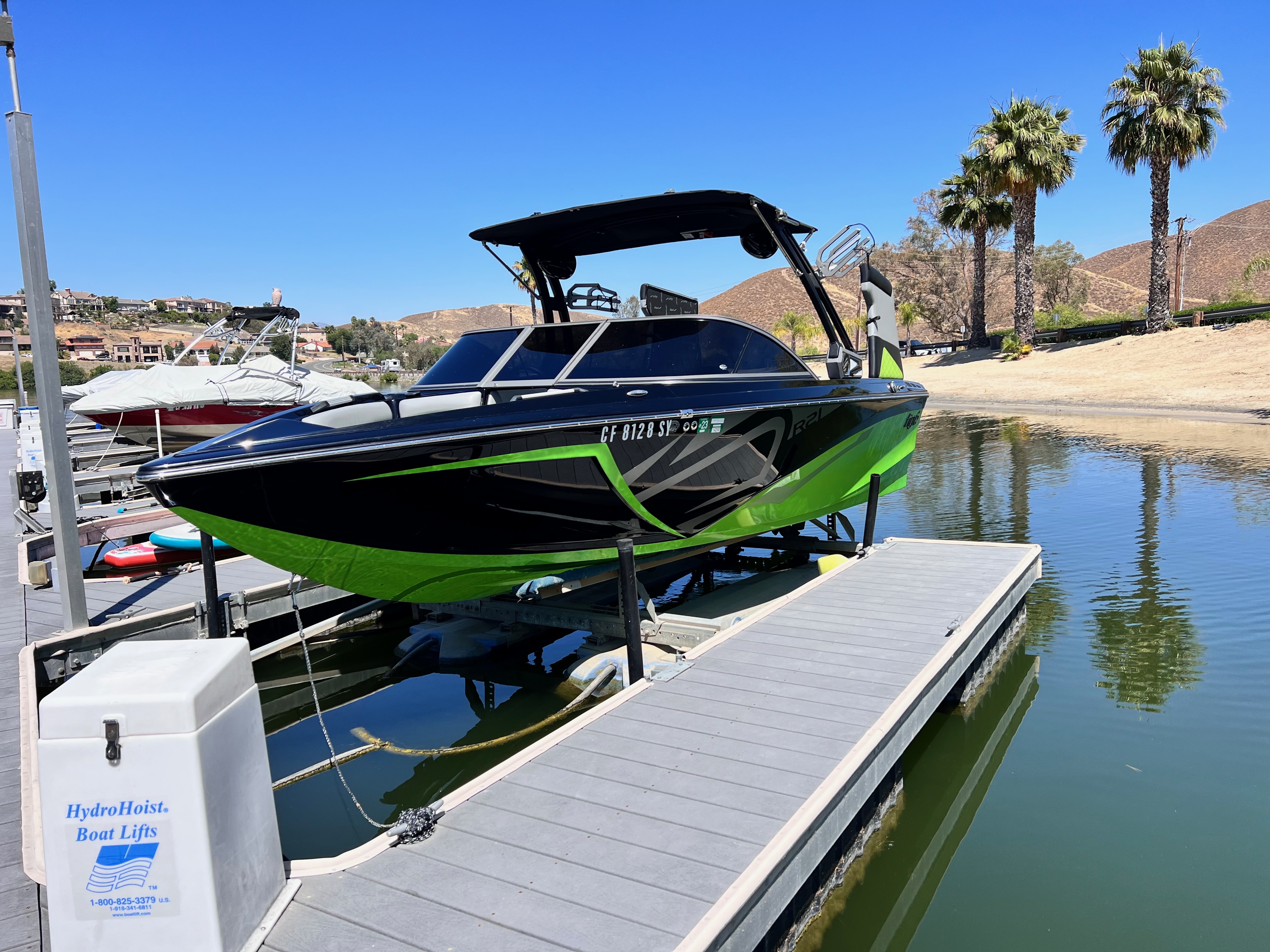 2020 Tige R21 WakeSurf 107 HOURS