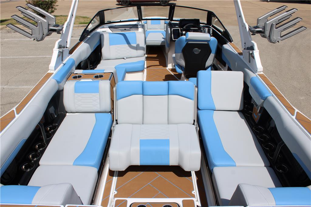 2024 Malibu 26 LSV