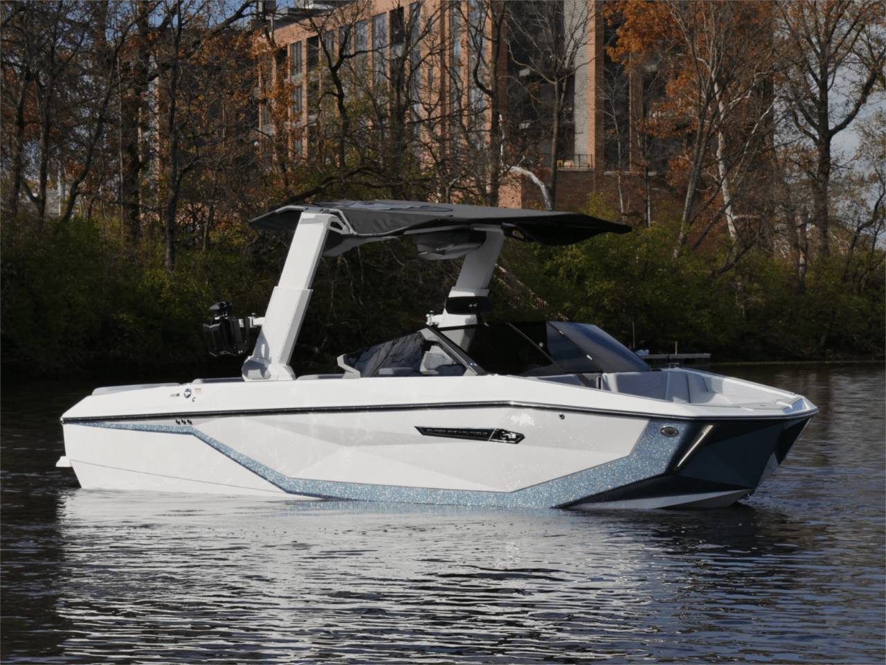 2025 Nautique G23 – Steel Blue/Mystic White