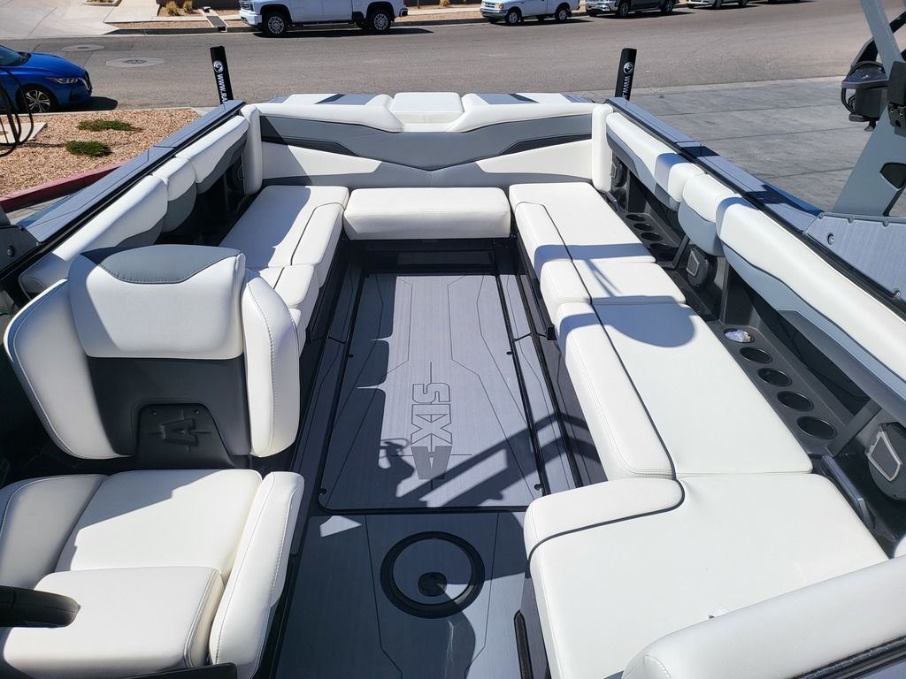 2025 Axis Wake Research T250