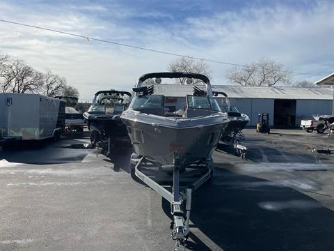 2023 MASTERCRAFT XT22T