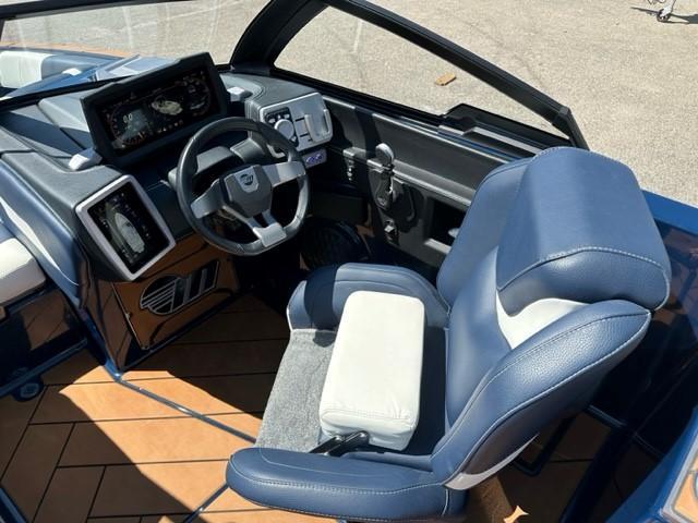 2022 Malibu Wakesetter 25 LSV -H7596
