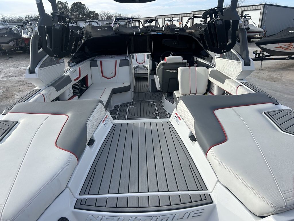 2019 Nautique Super Air Nautique G23