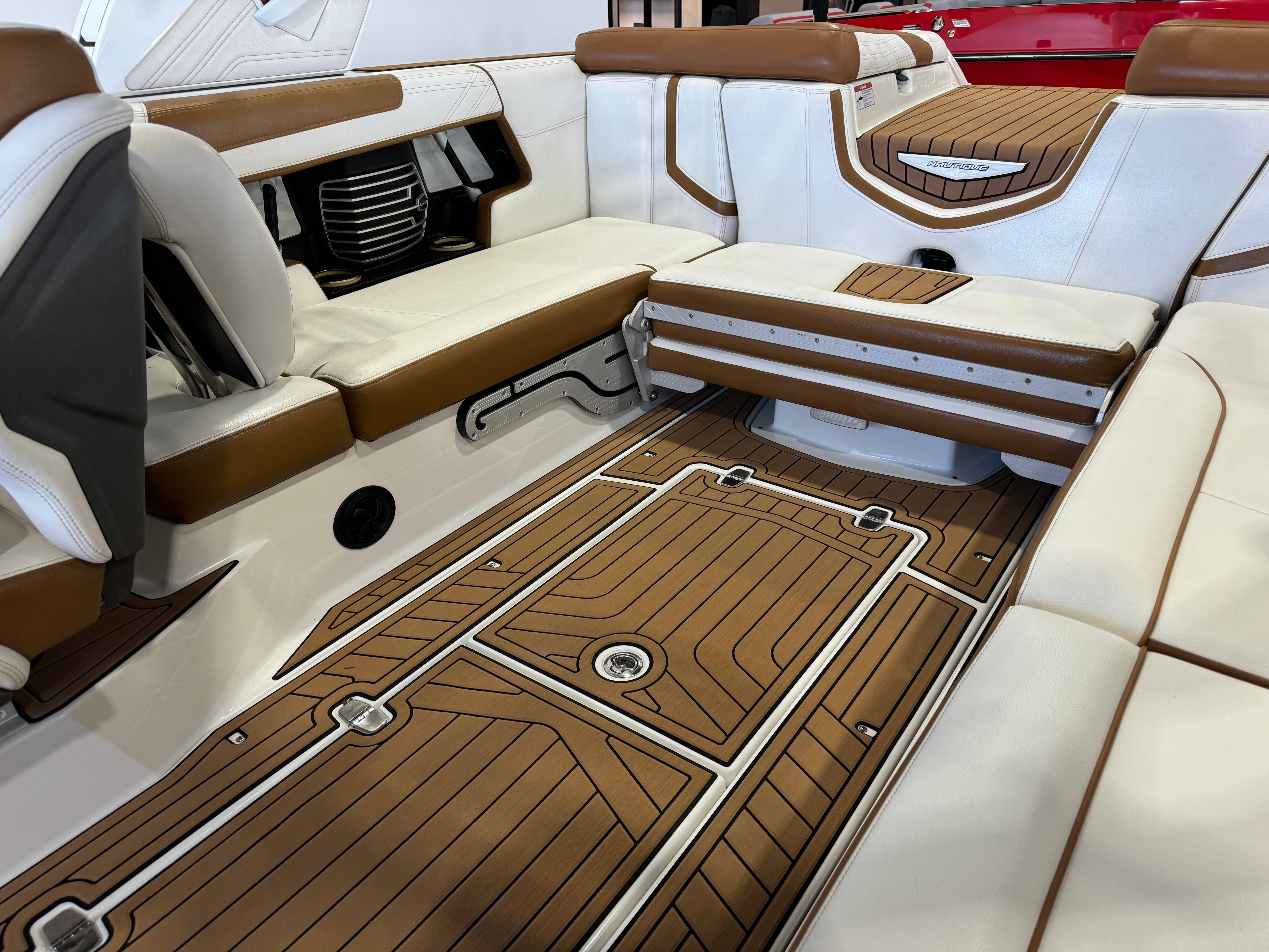 2017 Nautique Super Air Nautique G23