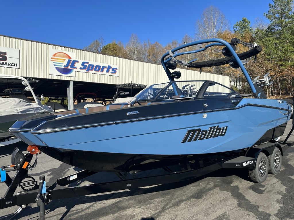 2024 Malibu Boats 23 MXZ