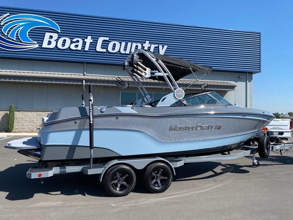 2023 MasterCraft XT23