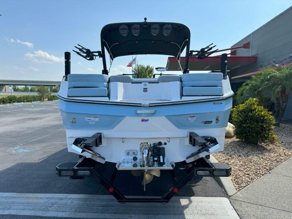 2024 MasterCraft XT24