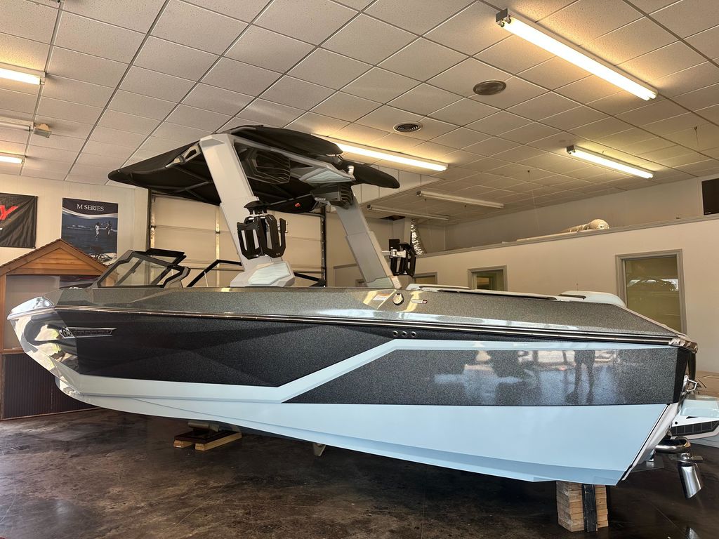 boat.Title