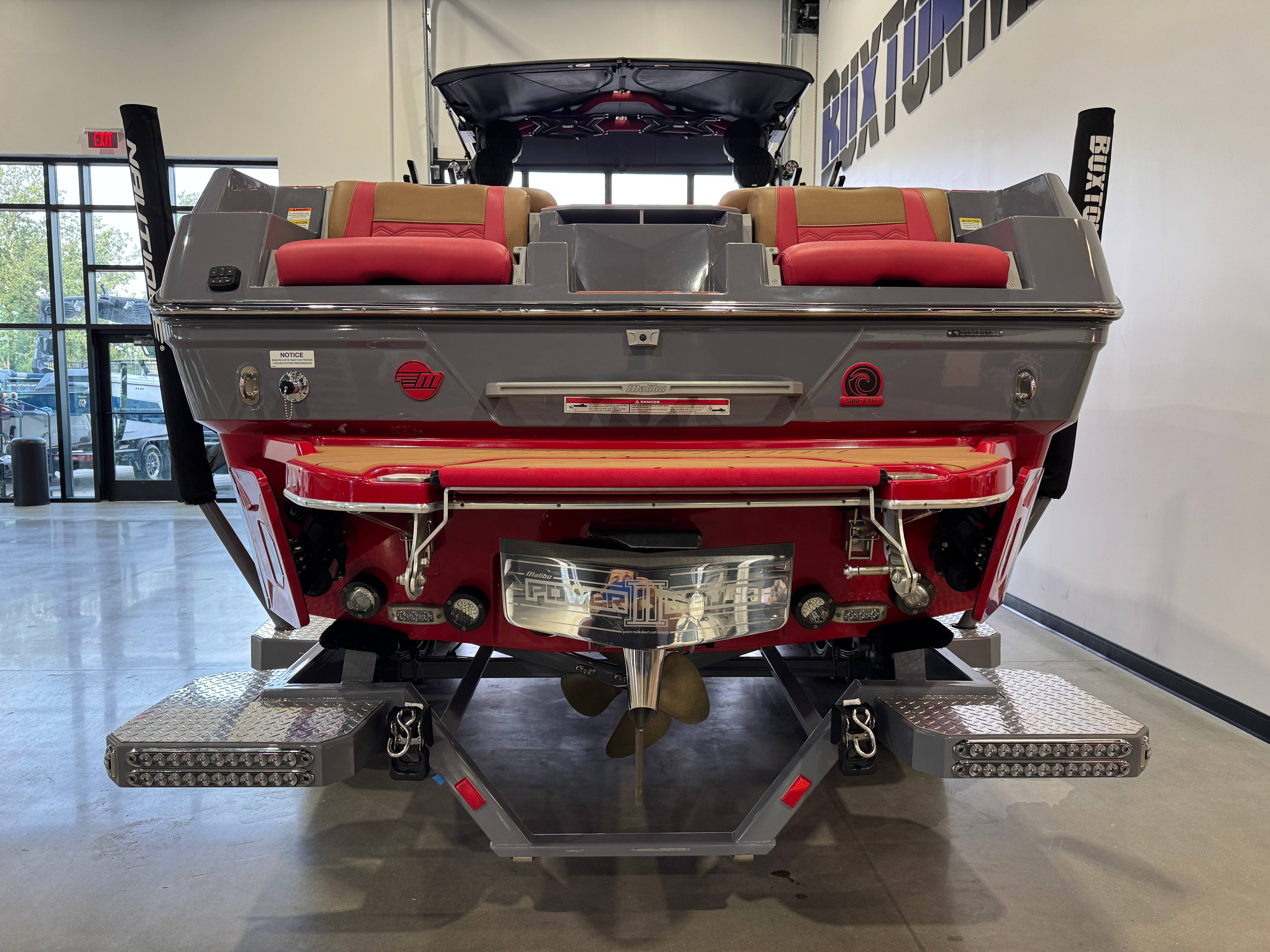 2023 Malibu Wakesetter 26 LSV