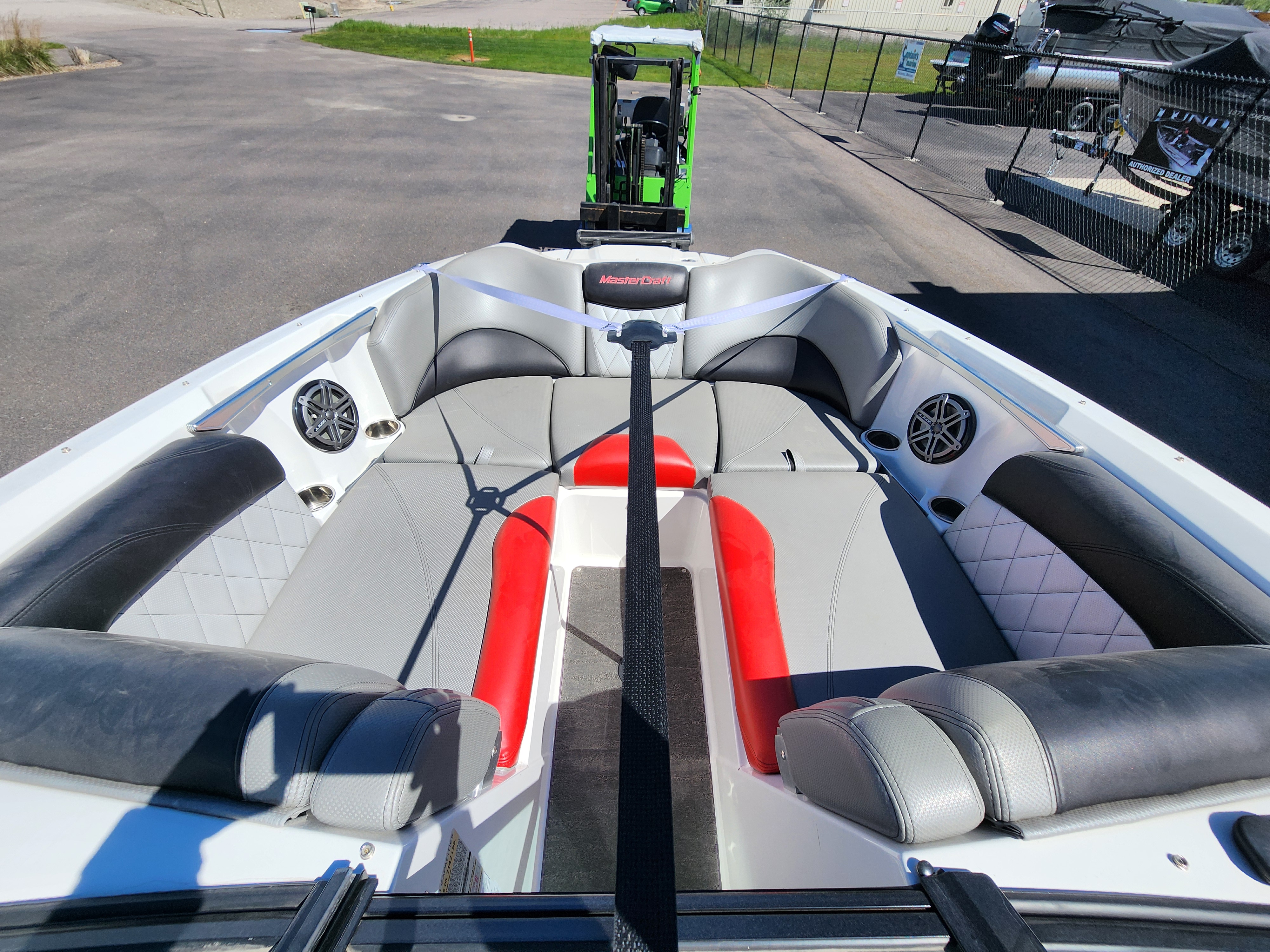 2015 MasterCraft X46