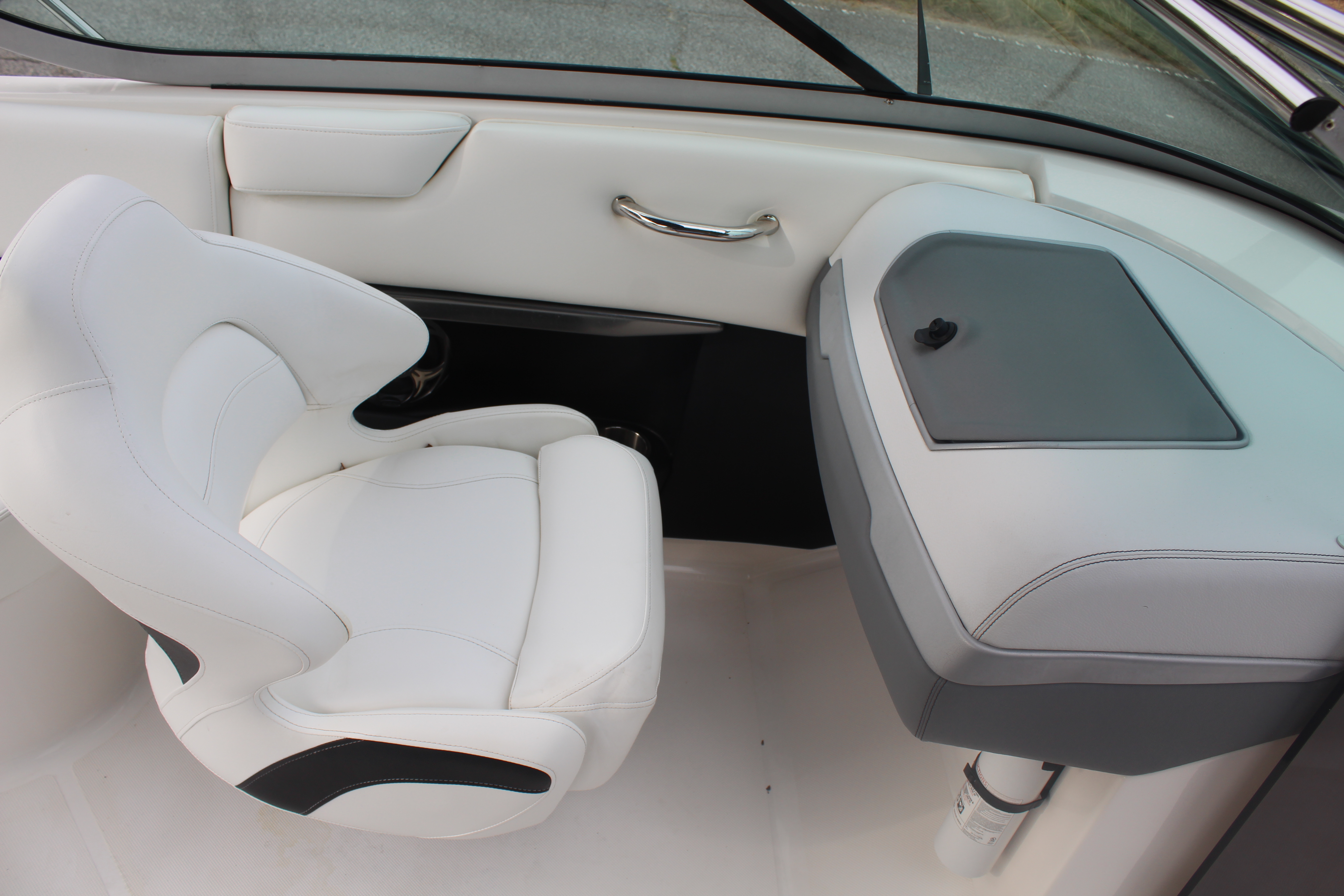 2012 Regal 2300