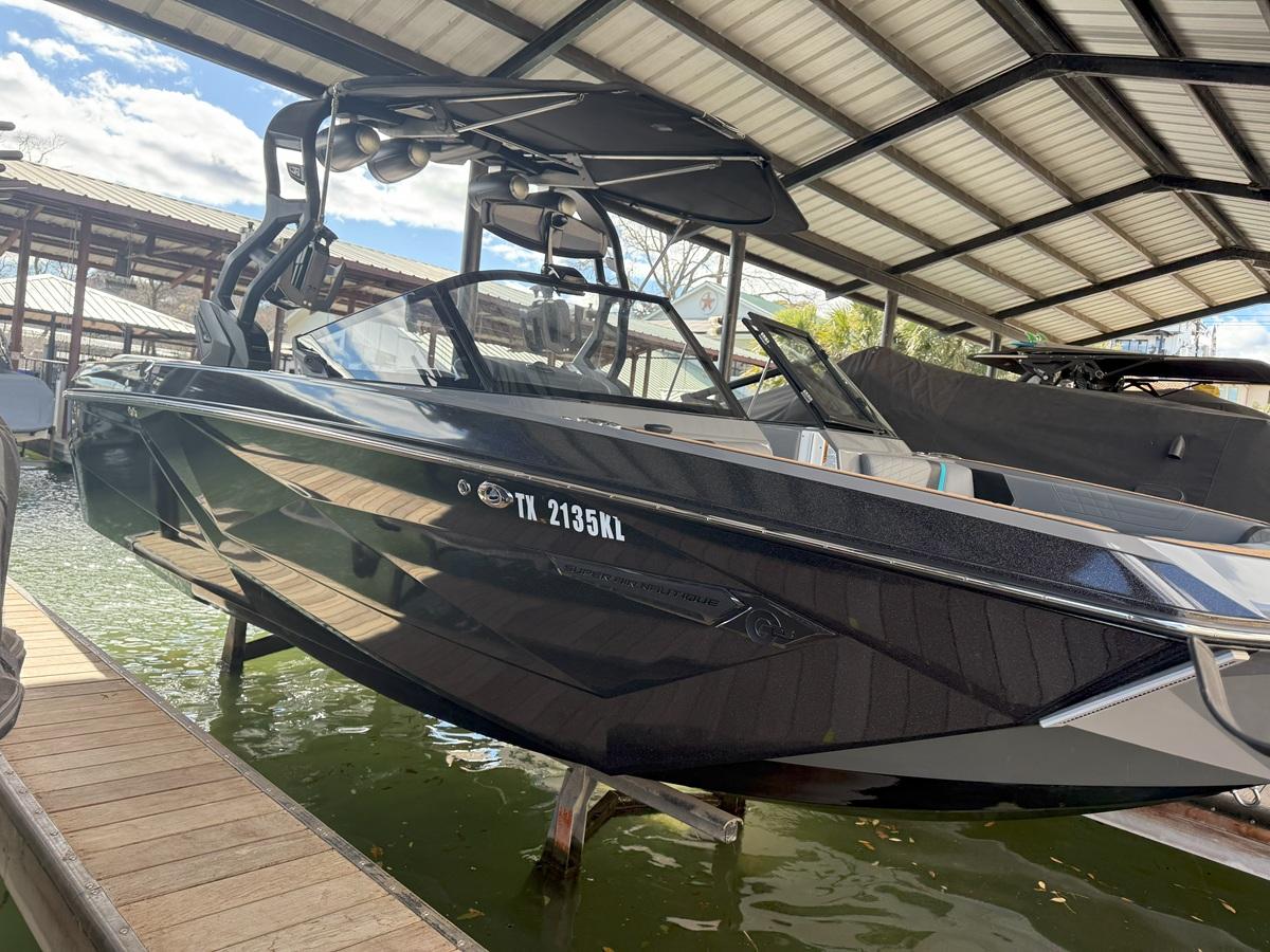 2021 G23 NAUTIQUE with thrusters Icon