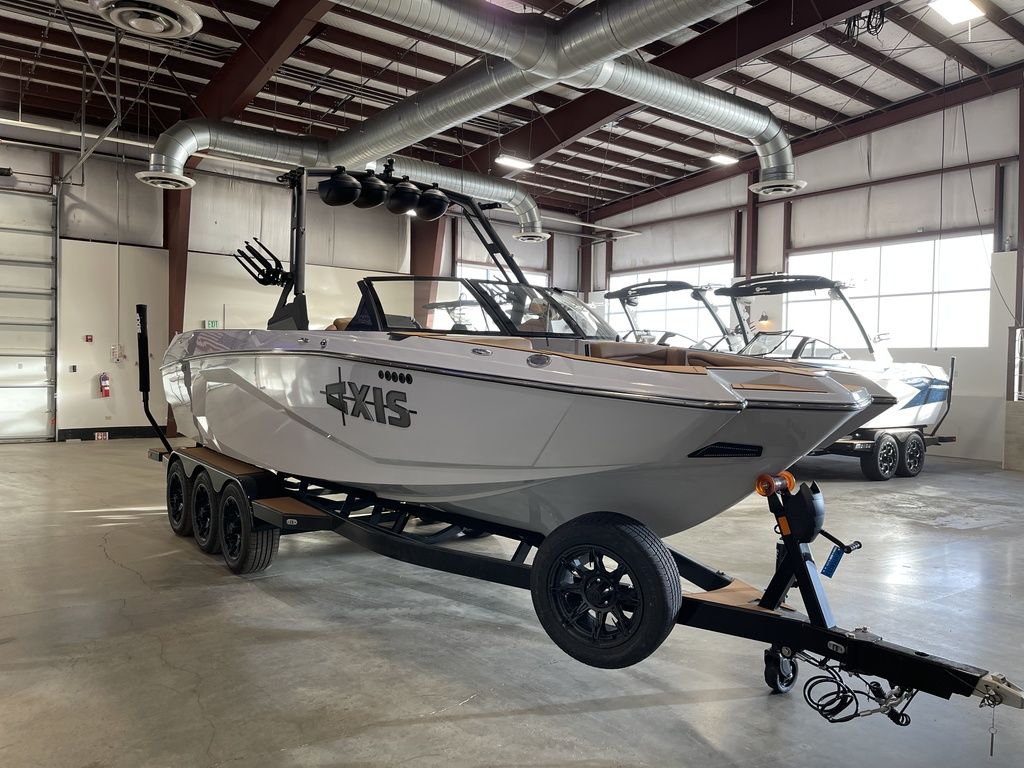 2025 Axis Wake Research A245