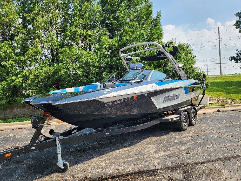 2020 Malibu 23MXZ | 209628