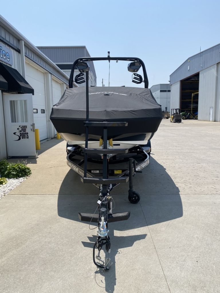 2025 Nautique Super Air Nautique GS20
