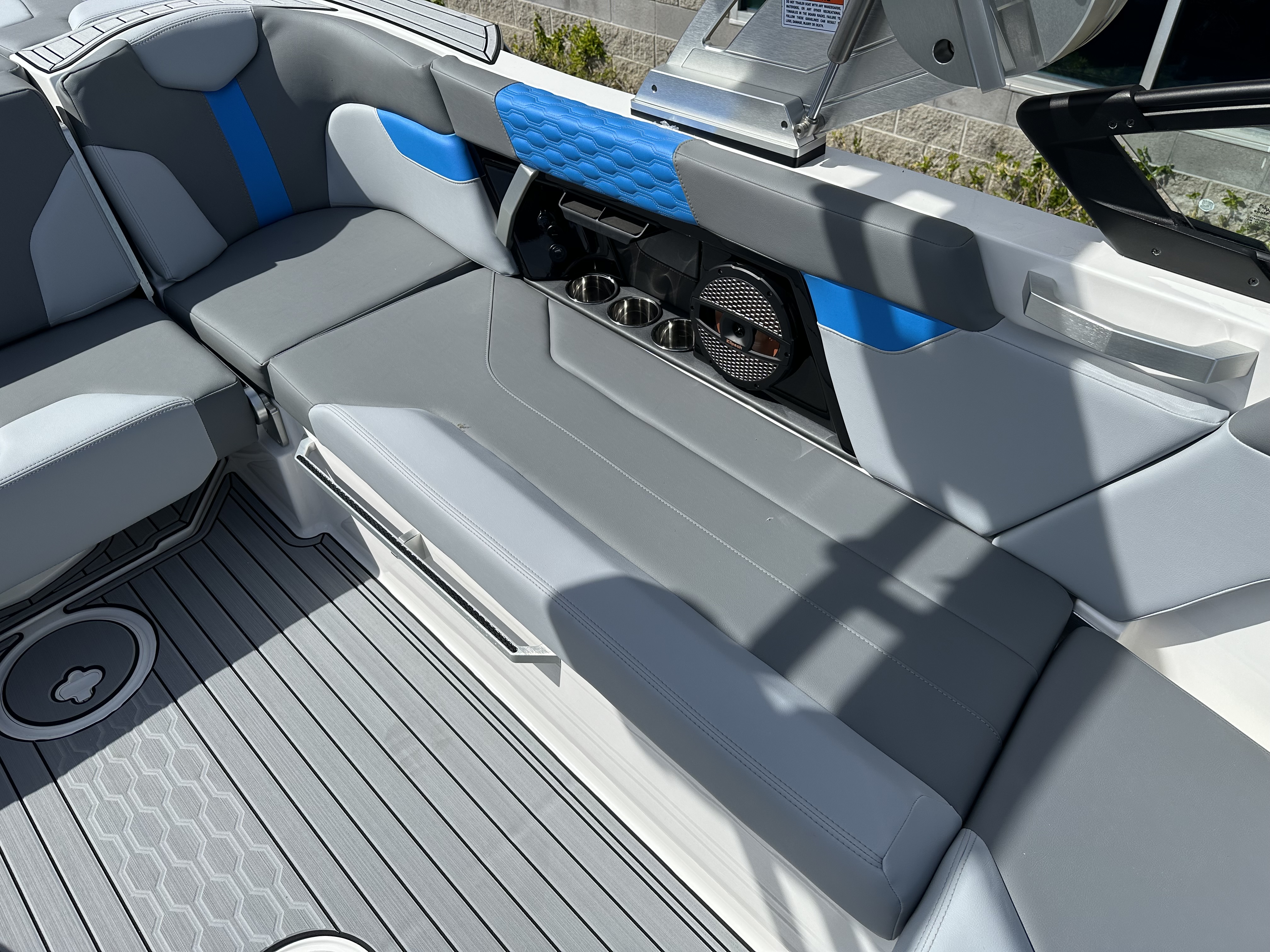 2024 MasterCraft XT22