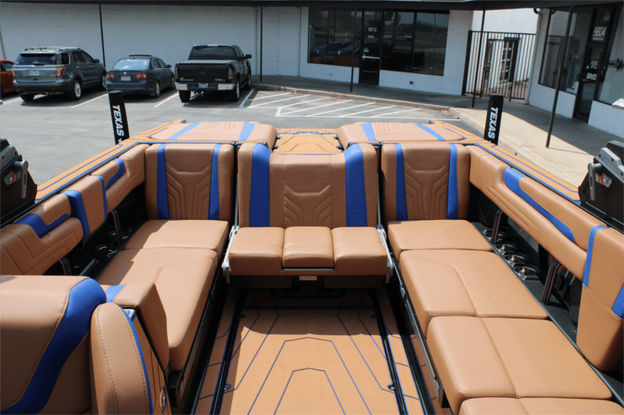 2025 Malibu 25 LSV