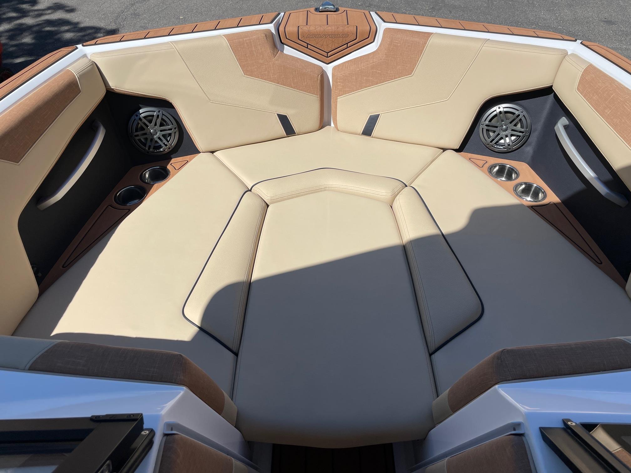 2025 NAUTIQUE GS22 W/ZZ6 450HP