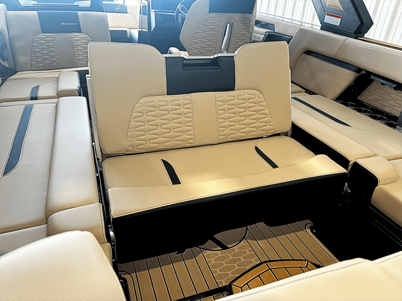 2025 MasterCraft X24