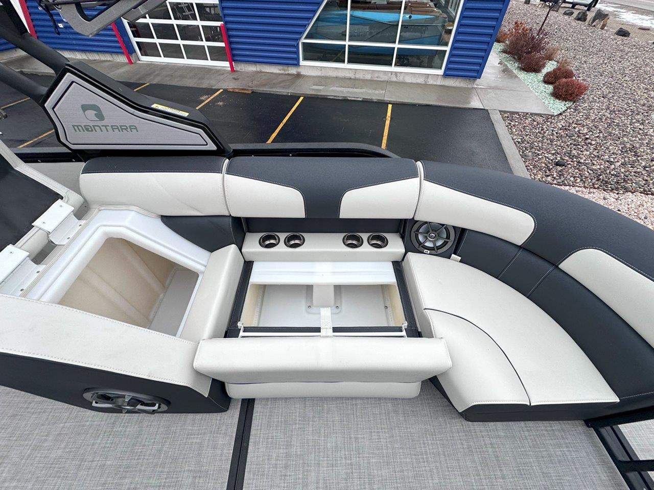 2024 Montara 25' Surf Boss