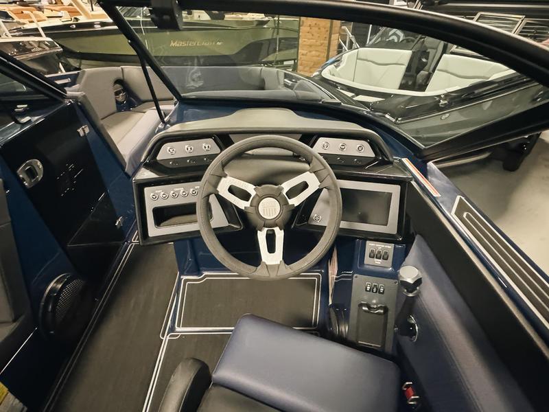 New 2024 MasterCraft NXT24