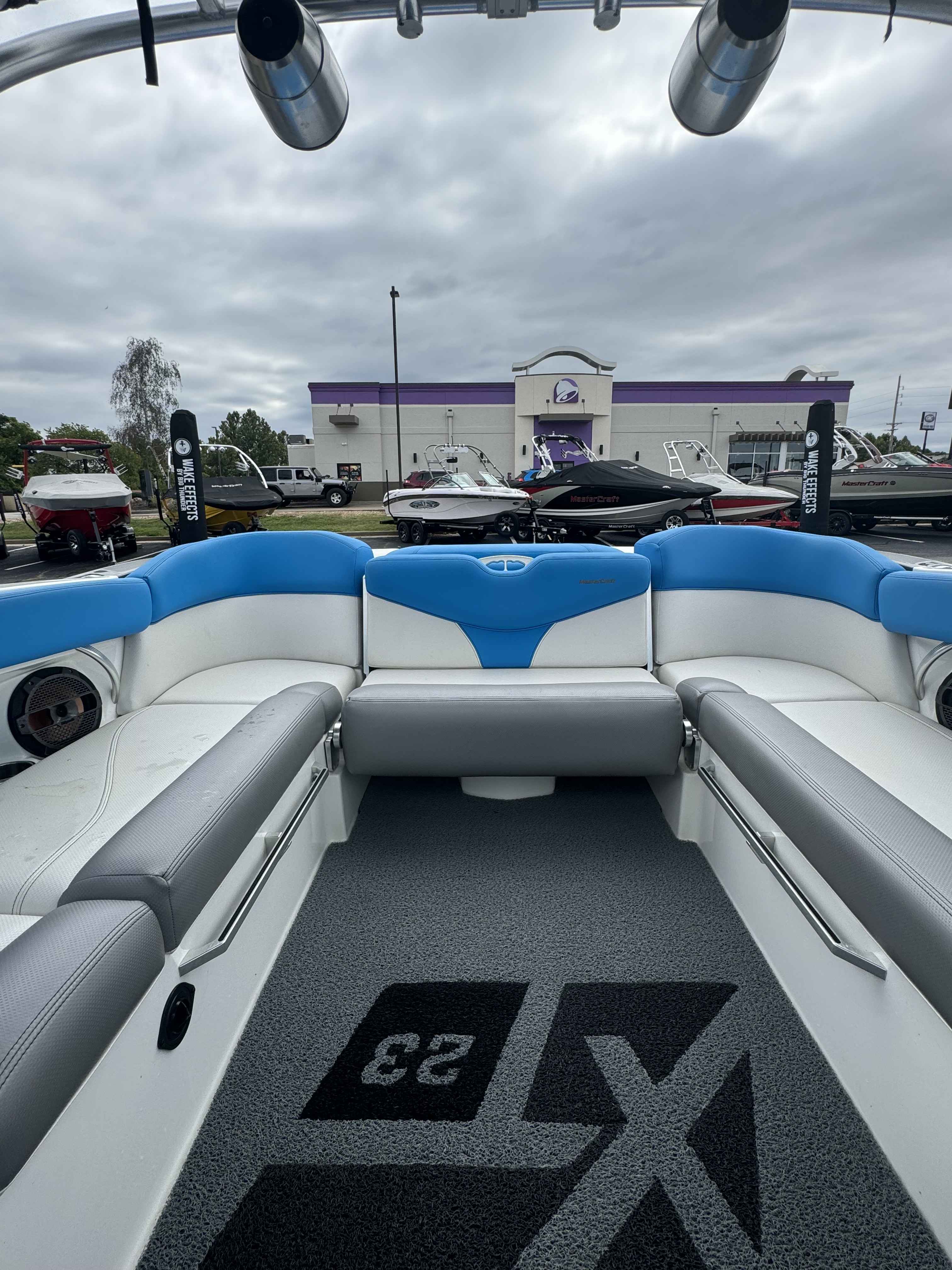 2018 MasterCraft XT23