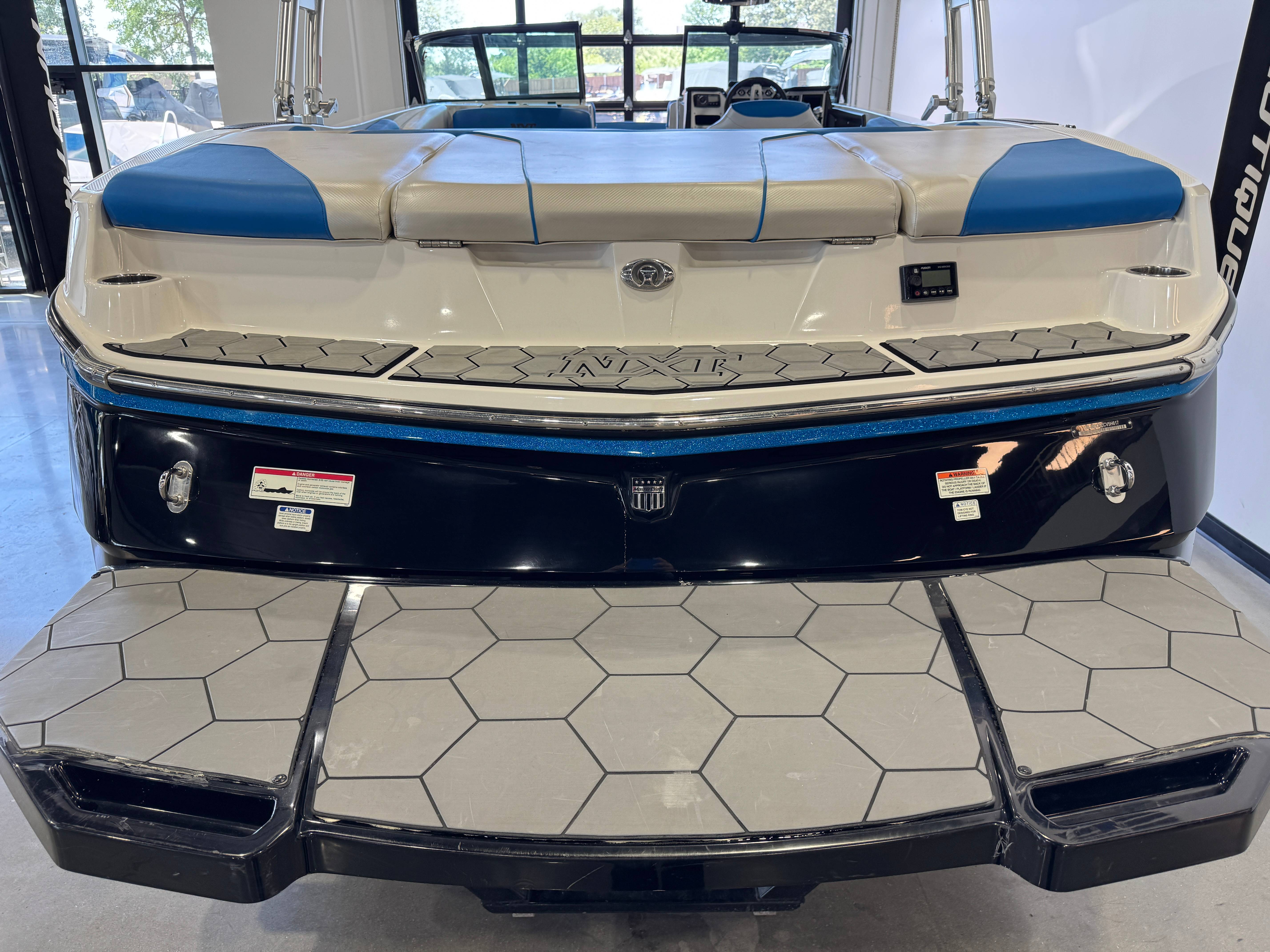 2017 MasterCraft NXT22