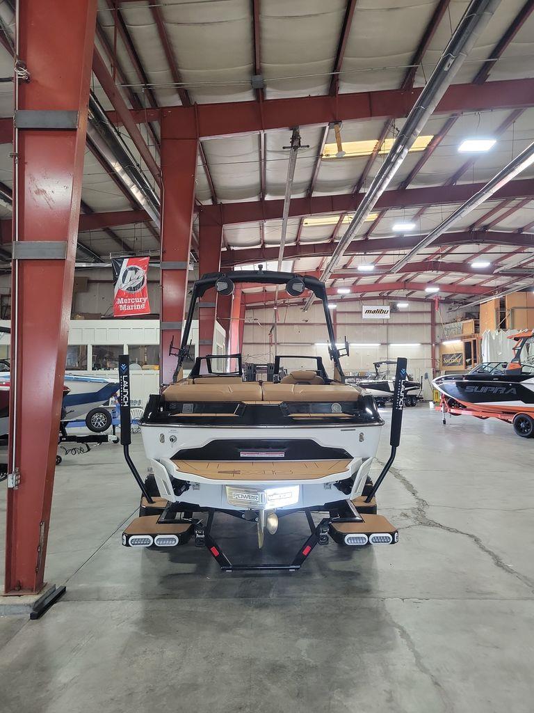 2024 Axis Wake Research A20
