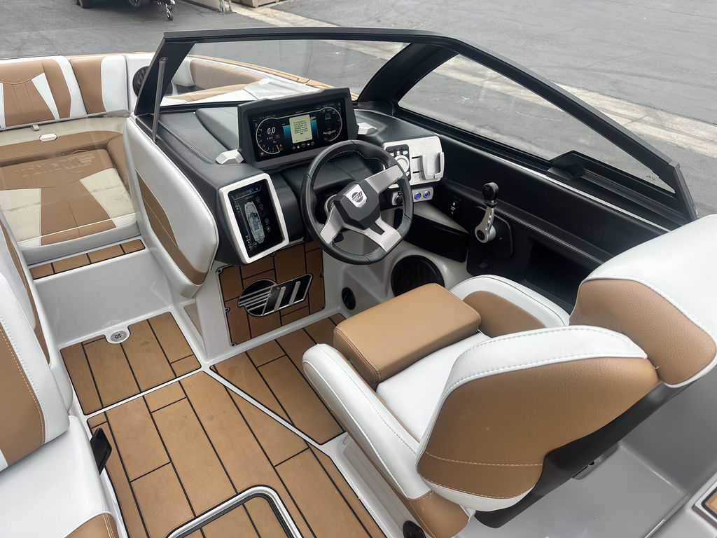 2022 Malibu Boats 24 MXZ