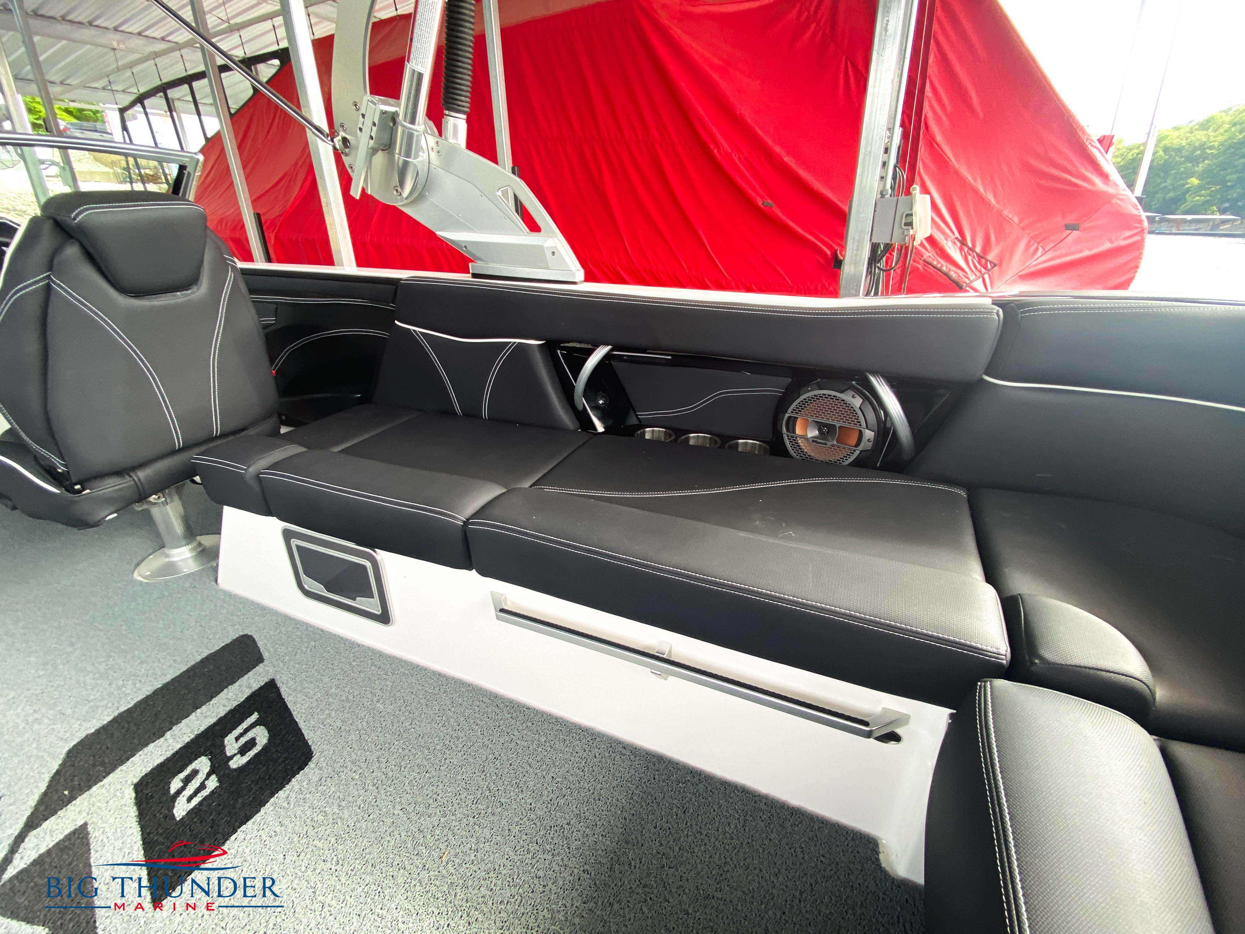 2020 Mastercraft XT25