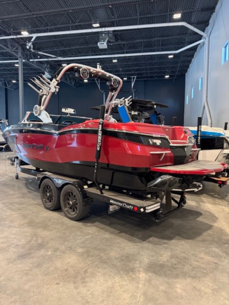 2018 MasterCraft XStar