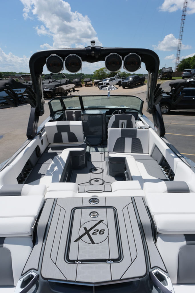 2025 MasterCraft X26