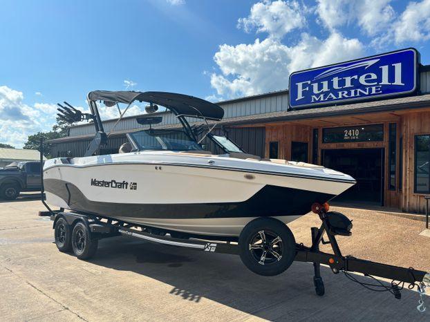 2024 MasterCraft XT23