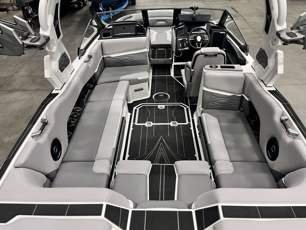 2025 SUPRA SL