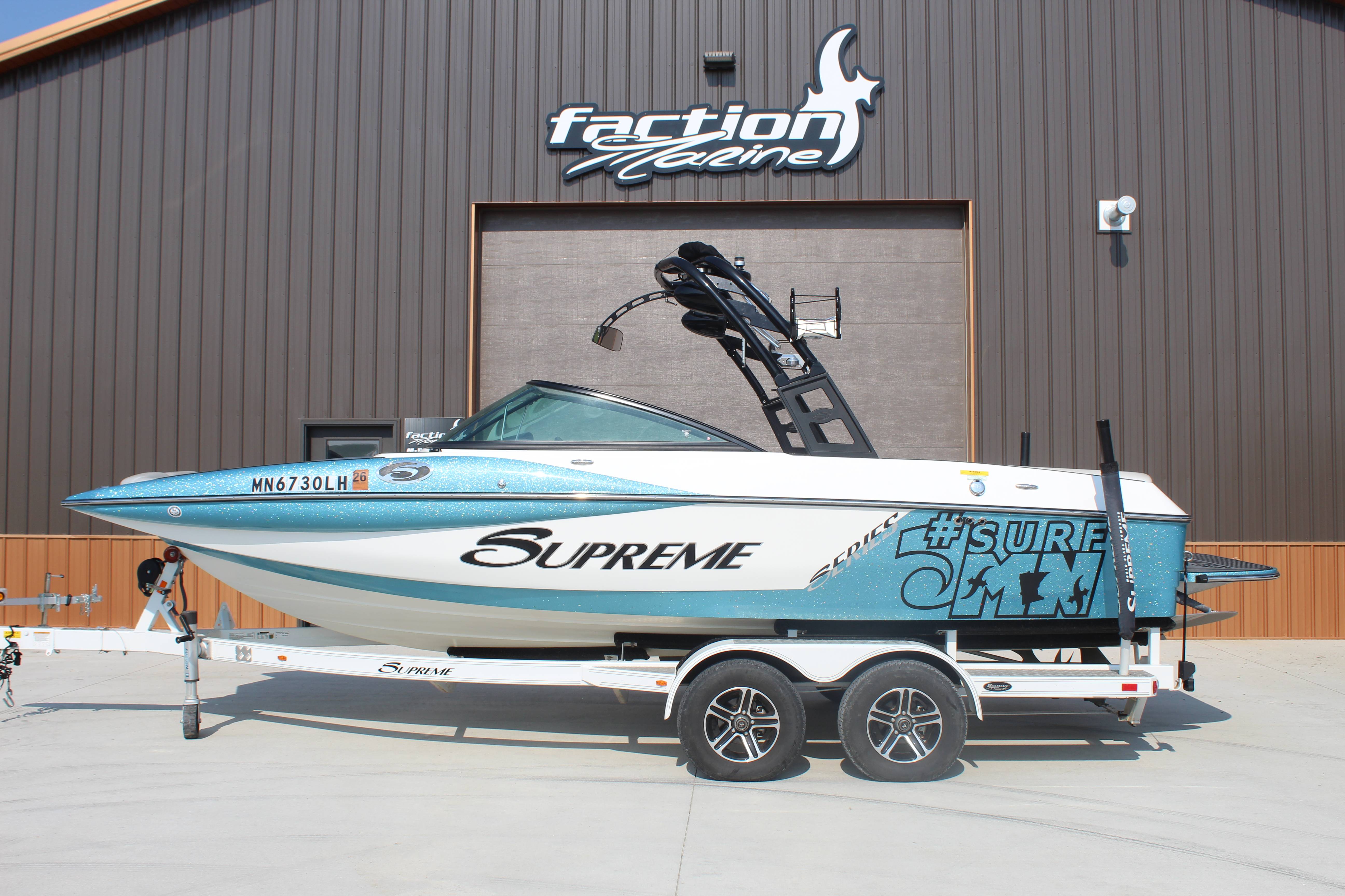 2015 Supreme S21