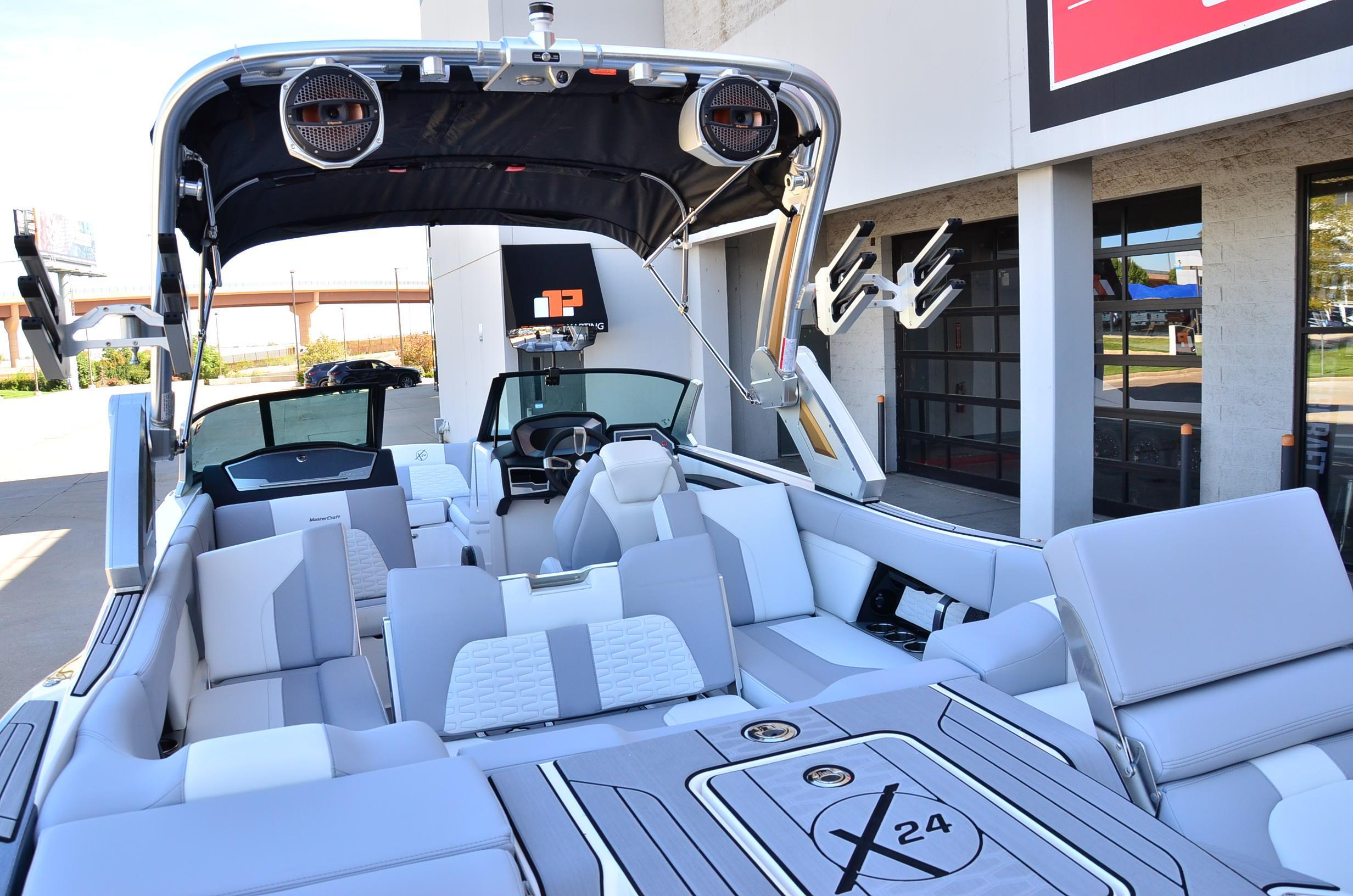 2024 MasterCraft X24 w/ 6.2 Ilmor SuperCharged - BLOWOUT PRICE! Engine! 2024 Model Year End Closeout!