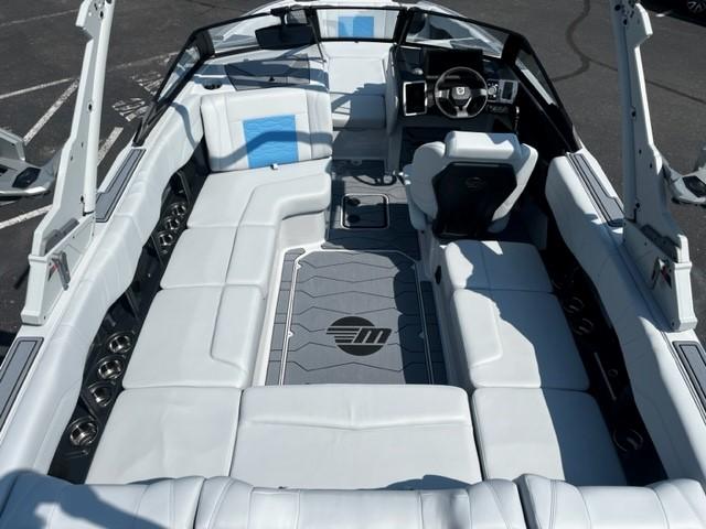 2024 Malibu 23 MXZ *Demo Discount- New*