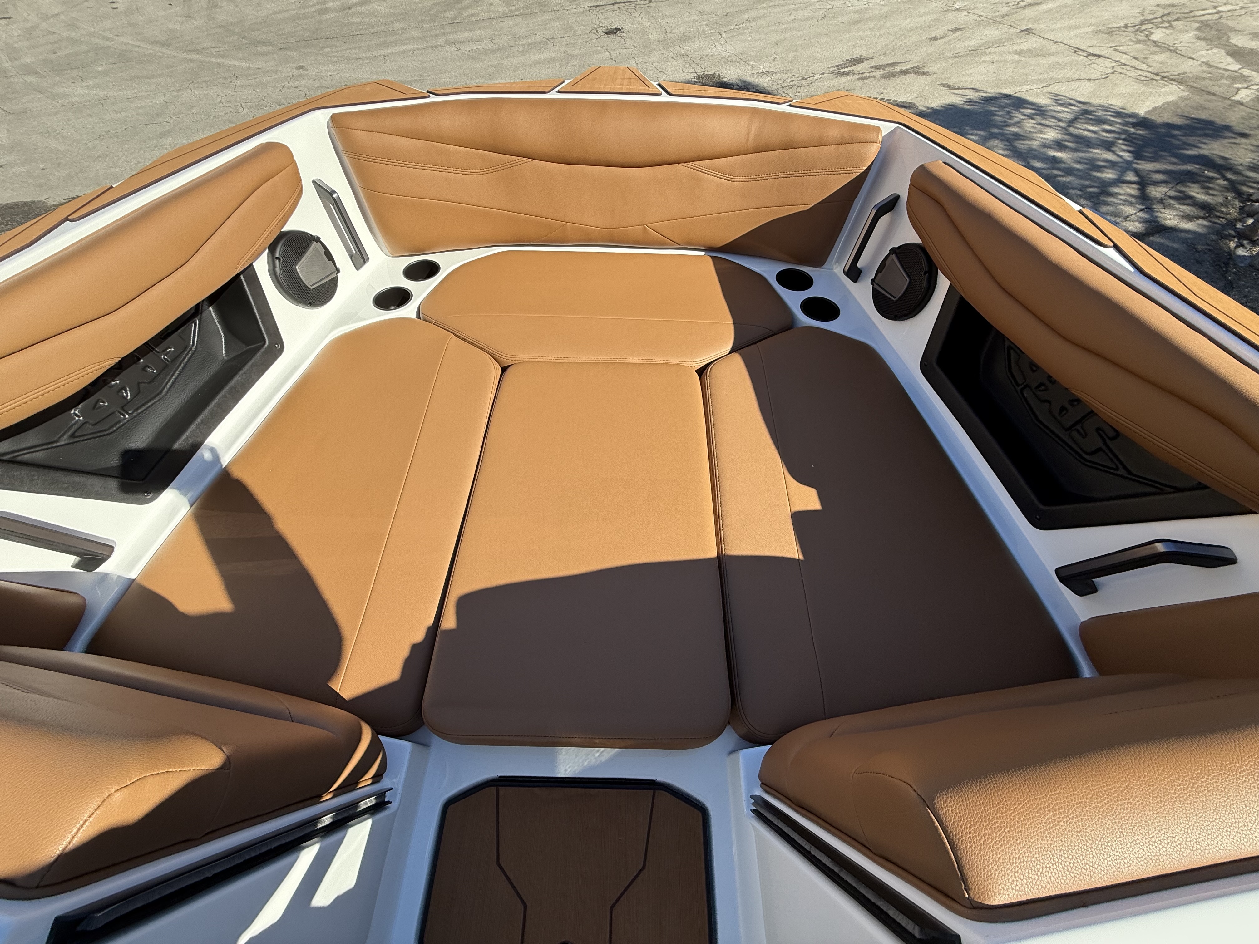 2025 Axis A245