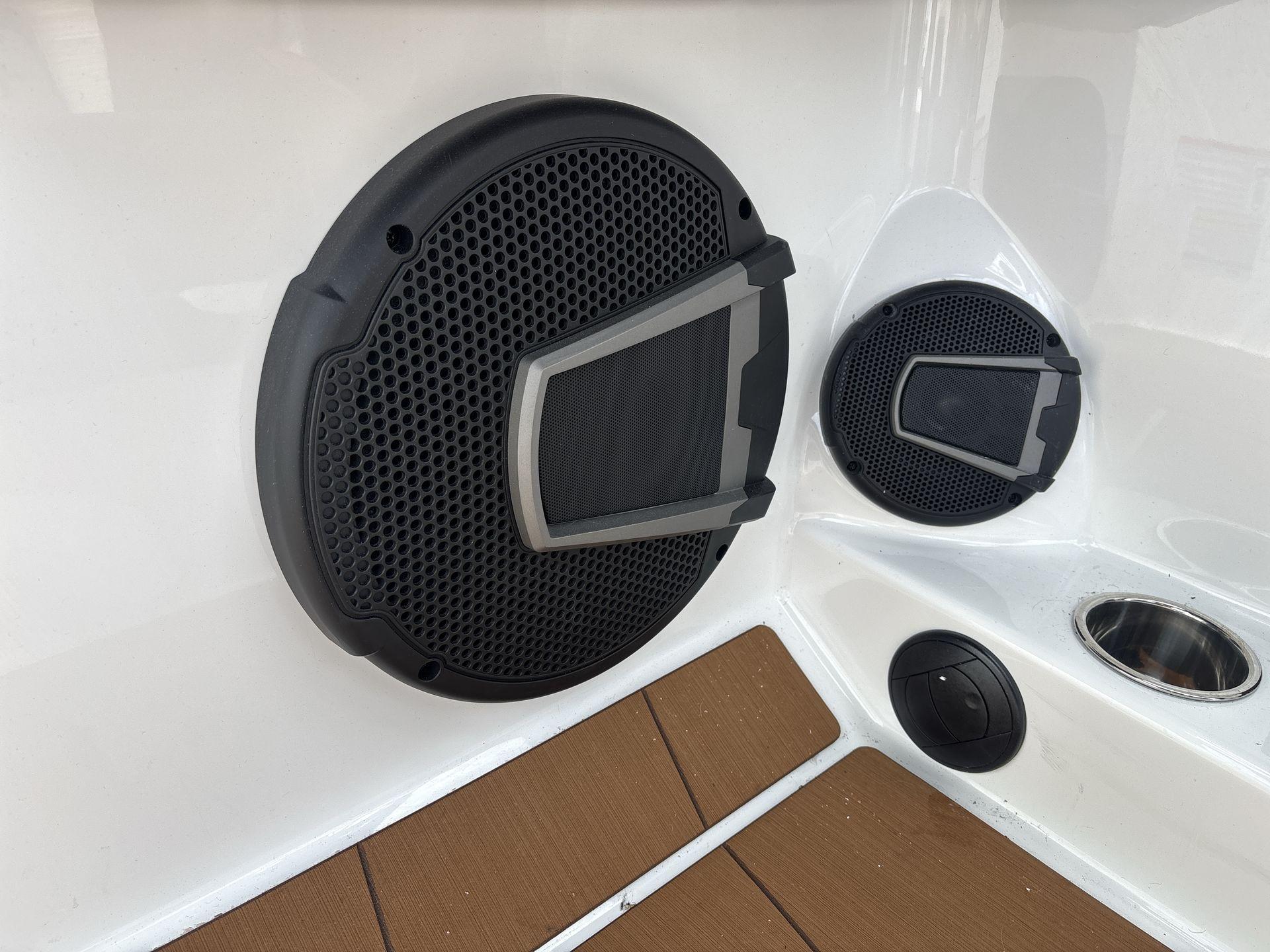 2025 Axis A245