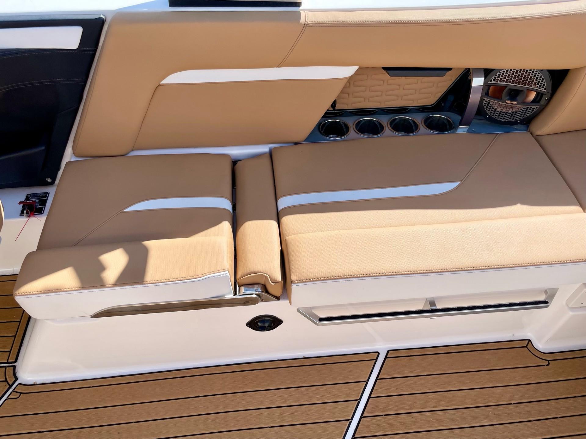 2023 MasterCraft X24