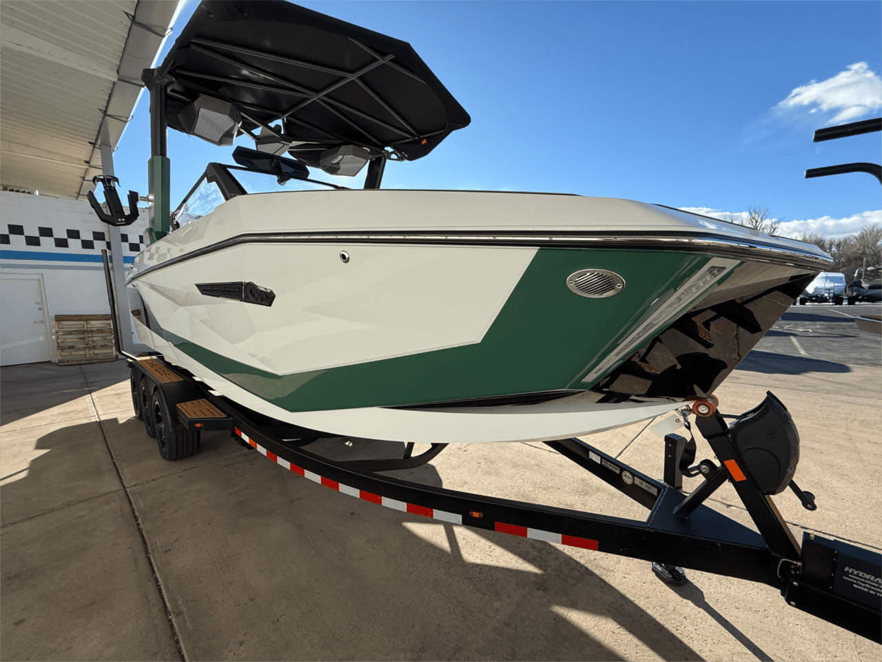 2025 Nautique G25