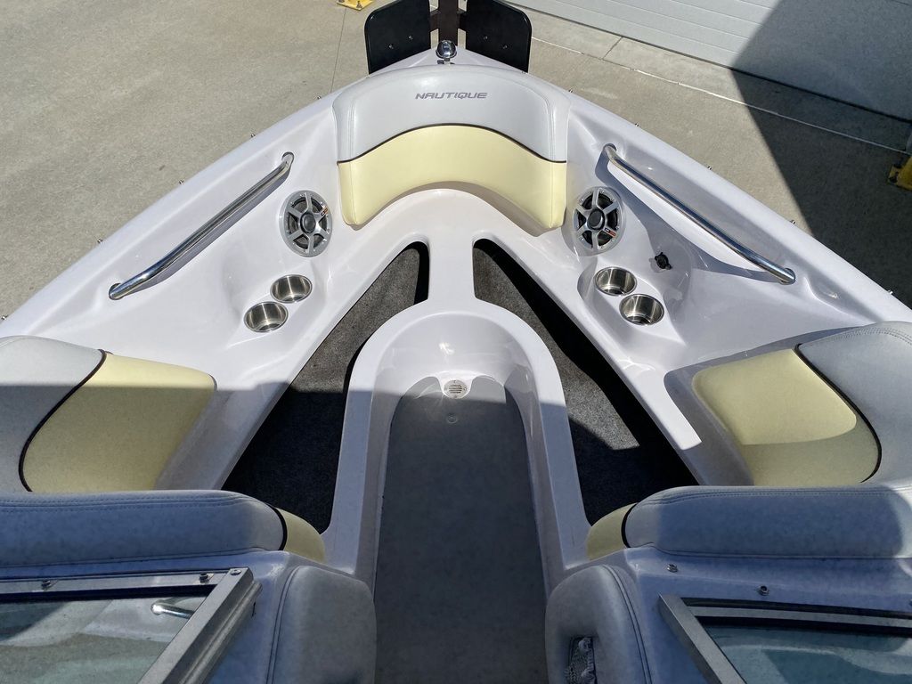 2008 Nautique Air Nautique 211