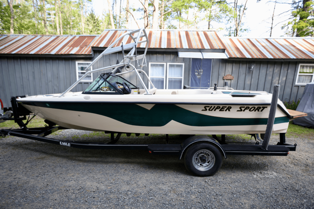 2000 Nautique Super Sport 210