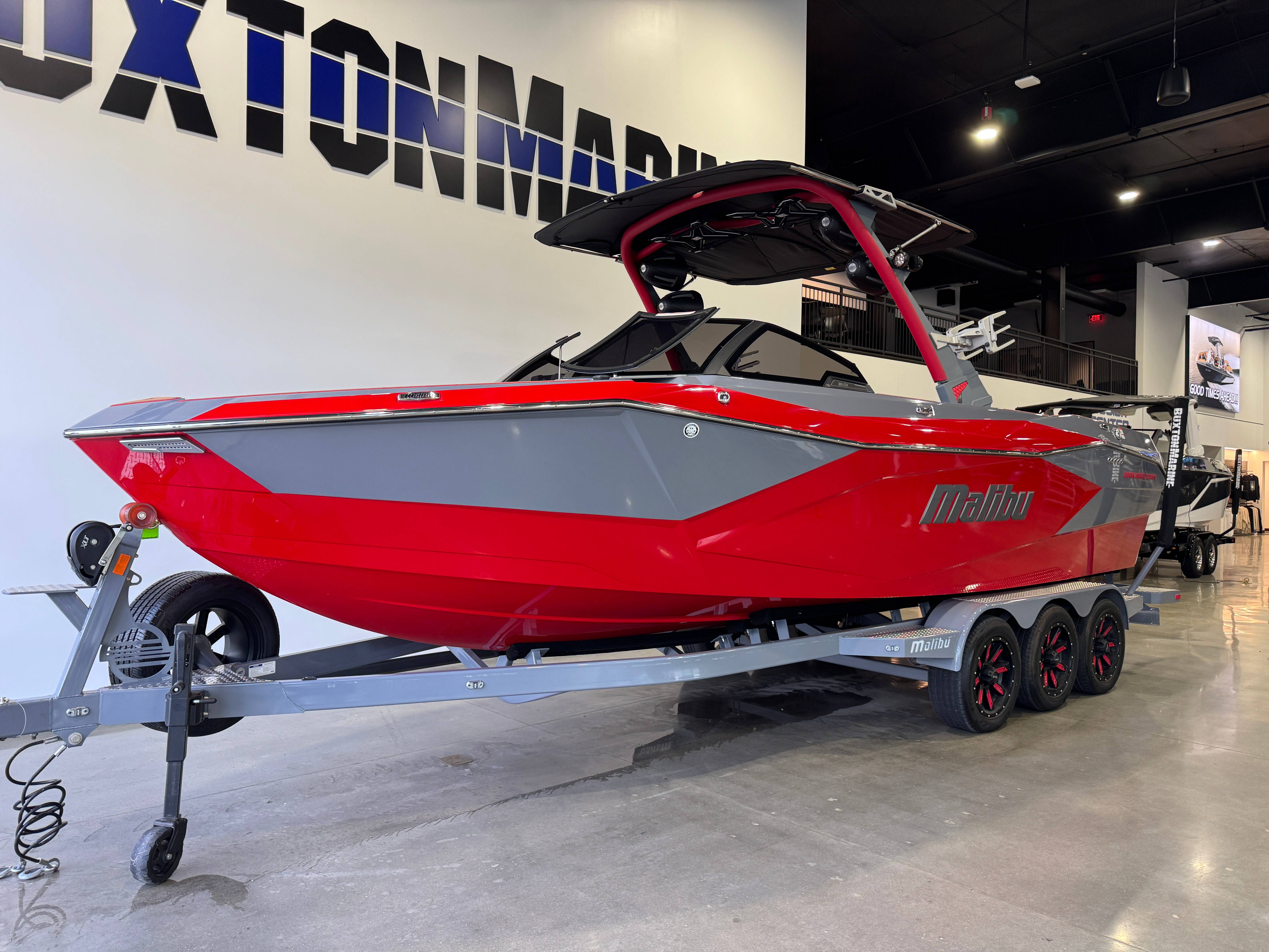 2023 Malibu Wakesetter 26 LSV