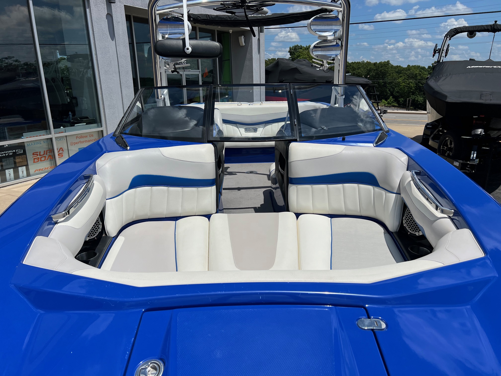 2012 MALIBU 22 MXZ WAKESETTER 