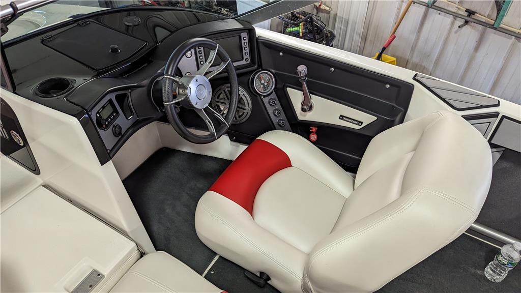2017 MasterCraft Prostar