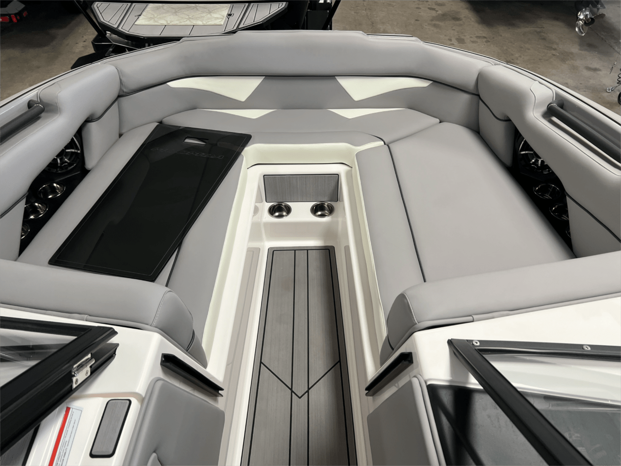 *** NEW *** 2023 MOOMBA MAKAI * 450 INDMAR * SHOWOOM STORED *